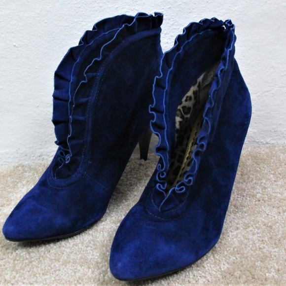 Blue Suede Women's Heeled Ankle Boots - Picture 5 of 7
